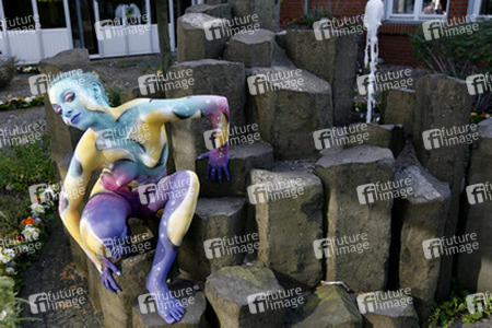 Universum in Rüstung / Armored Universe