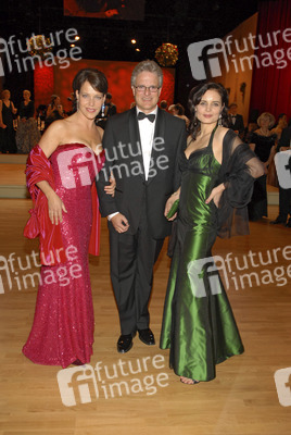 Janina Hartwig, Elisabeth Lanz