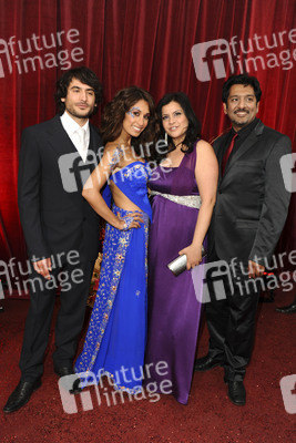 Marc Elliott, Preeya Kalidas, Nina Wadia, Nitin Ganatra