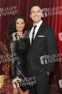 Natalie J. Robb, James Thornton