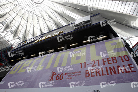 CineStar Kino mit Berlinale Plakat
