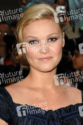 Julia Stiles
