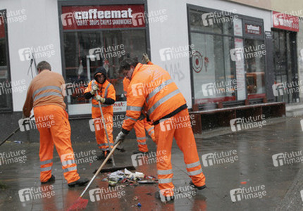 Aufräumarbeiten in Berlin