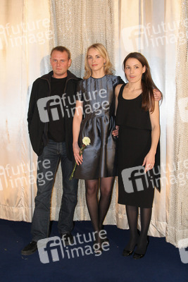 Devid Striesow, Nina Hoss, Nicolette Krebitz