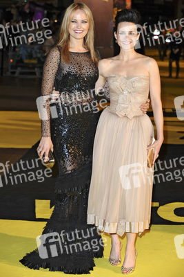 Malin Akerman, Carla Gugino