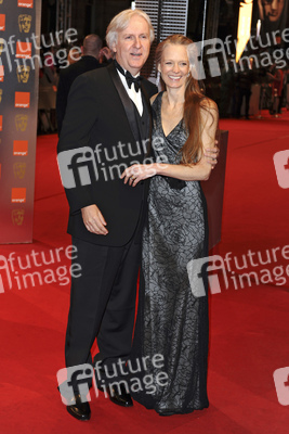 James Cameron, Suzy Amis