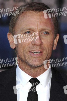 Daniel Craig