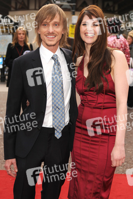Mackenzie Crook, Gemma Arterton