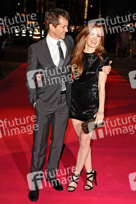 Hugh Dancy, Isla Fisher