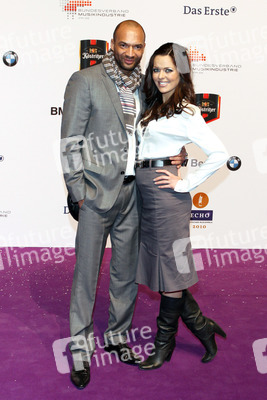 Detlef D. Soost, Kate Hall