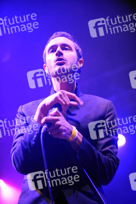 Tom Smith (Editors)