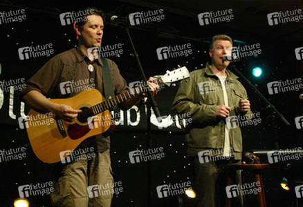 Nico Walser, Wolfgang Grieger