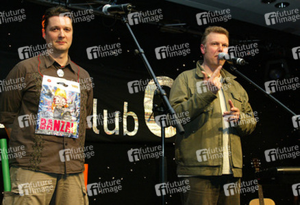 Nico Walser, Wolfgang Grieger