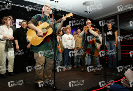 Nico Walser, Wolfgang Grieger