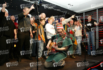 Nico Walser, Wolfgang Grieger