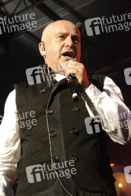 Peter Gabriel