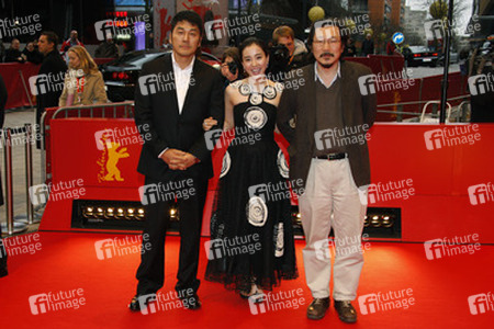 Yeong-ho Kim, Eun-hye Park, Sang-soo Hong