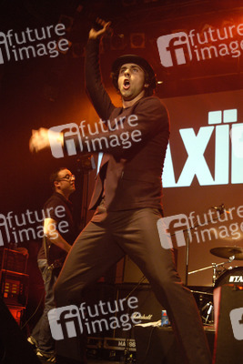 Duncan Lloyd, Paul Smith