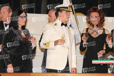 Nana Mouskouri, Giuliani Bossi, Sophia Loren