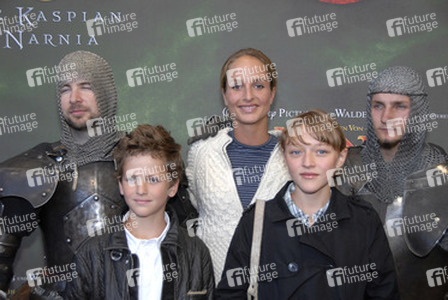 Lara Joy Körner mit Sohn David und Tochter Lola