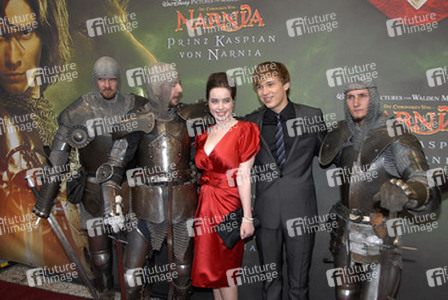 Anna Popplewell, William Moseley