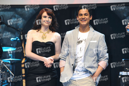 Bryce Dallas Howard, Bronson Pelletier