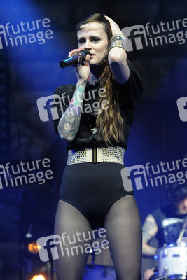 Jennifer Weist (Jennifer Rostock)