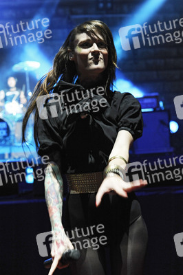 Jennifer Weist (Jennifer Rostock)