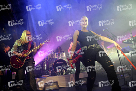 Uwe Hassbecker, Sebastian Reznicek, Anna Loos (Silly)