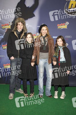 Tina Ruland mit Begleitung