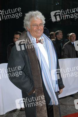 Jean-Jacques Annaud