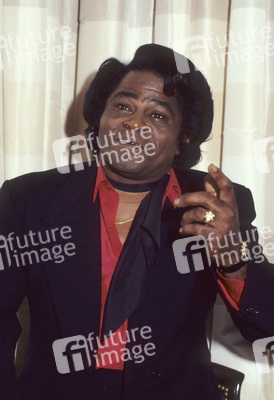 Pressetermin mit James Brown in London