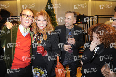 Jan-Henrik M. Scheper-Stuke, Romy Haag, Frank Wilde, Lucy Diakovska