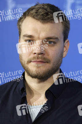 Pilou Asbaek