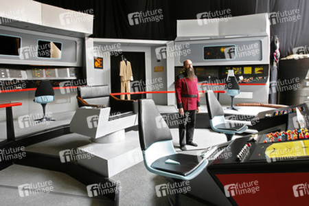 Martin Netter auf der Brücke vom Raumschiff Enterprise aus 'Star Trek: The Original Series'