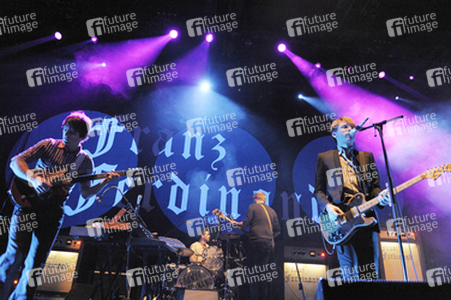 Nicholas McCarthy, Paul Thomson, Robert Hardy, Alex Kapranos (Franz Ferdinand)