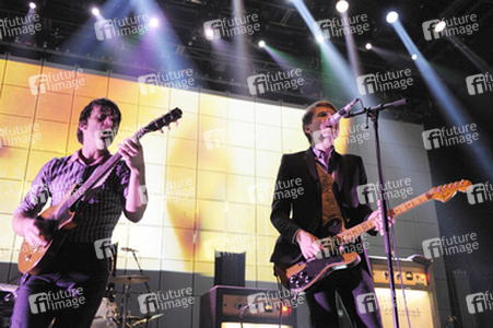 Nicholas McCarthy, Alex Kapranos (Franz Ferdinand)