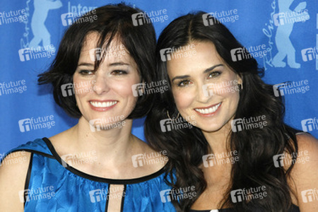 Parker Posey, Demi Moore