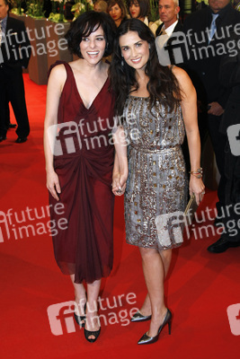 Parker Posey, Demi Moore