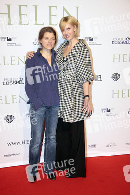 Sandra Nettelbeck, Lauren Lee Smith