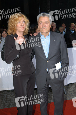 Henry Hübchen und Freundin Carmen