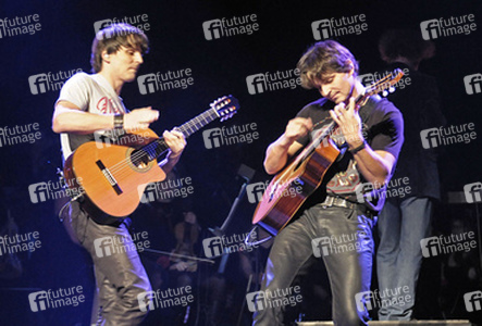 Peter & Zoltán Katona (Katona Twins)