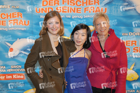 Alexandra Maria Lara, Young-Shin Kim, Doris Dörrie
