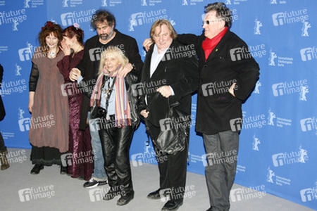 Yolande Moreau, Miss Ming, Gustave de Kervern, Erika Rabau, Gérard Depardieu, Benoit Delépine