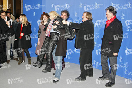 Yolande Moreau, Erika Rabau, Gustave de Kervern, Gérard Depardieu, Benoit Delépine