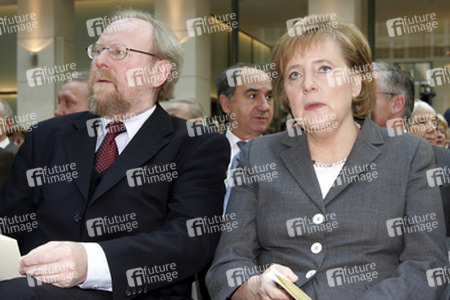 Wolfganng Thierse, Angela Merkel