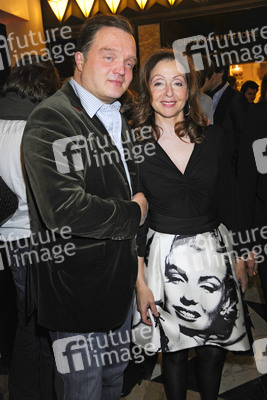 Alexander zu Schaumburg-Lippe, Vicky Leandros