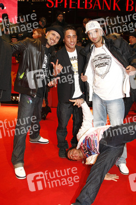 Gengis Ademoski / Lil'Ceng und die Flying Steps