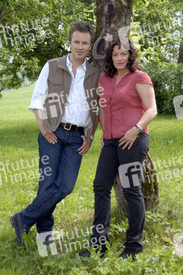 Timothy Peach, Christine Neubauer