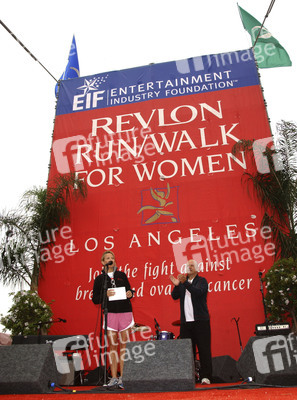 Sheryl Crow, Michael Chiklis